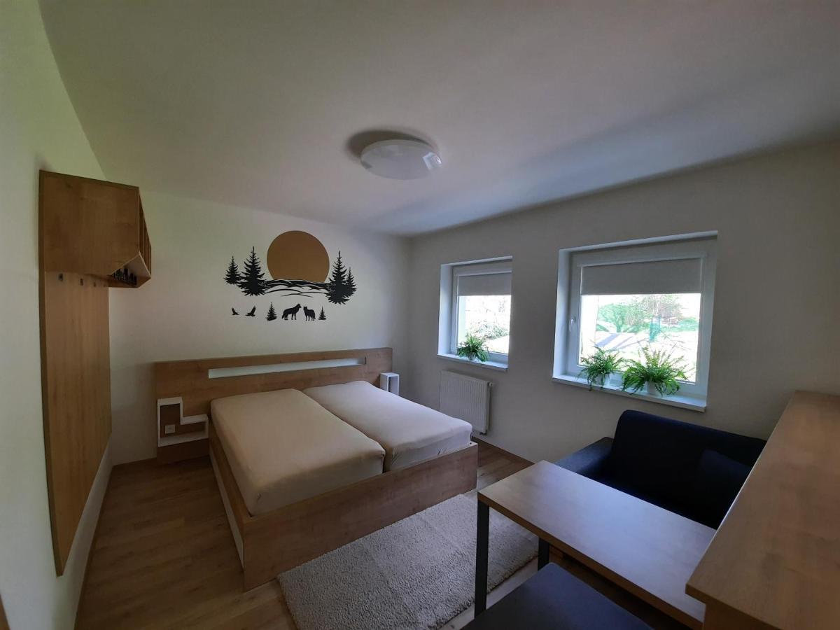 Ferienwohnung Vlci Nora Horní Maršov Exterior foto