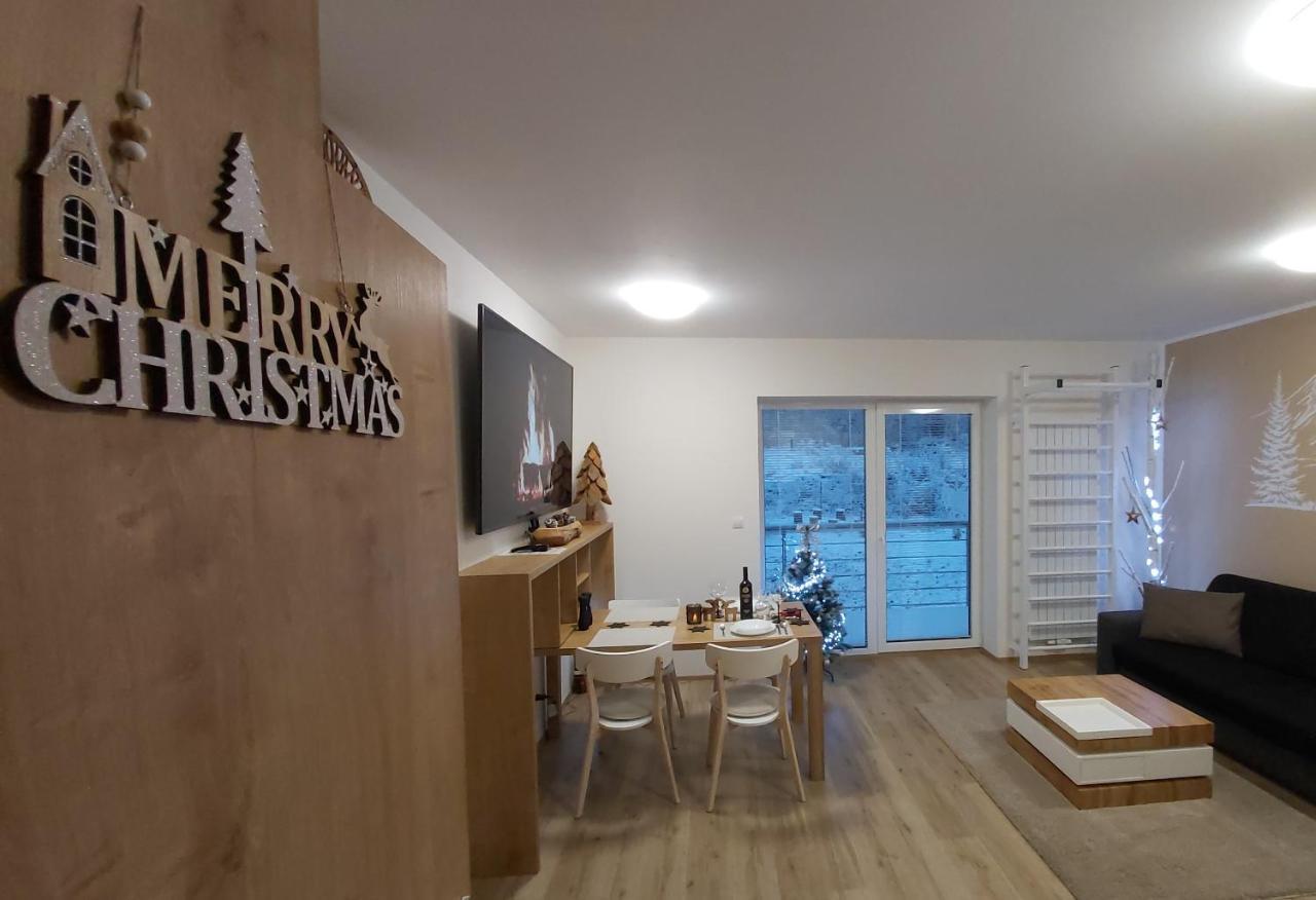 Ferienwohnung Vlci Nora Horní Maršov Exterior foto
