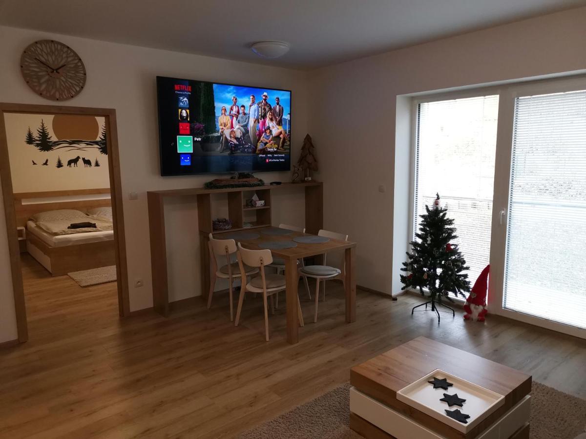 Ferienwohnung Vlci Nora Horní Maršov Exterior foto
